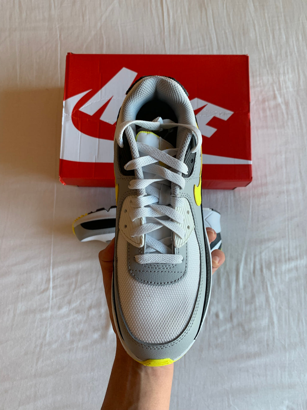 Nike Air Max 90 "Sonic Yellow"