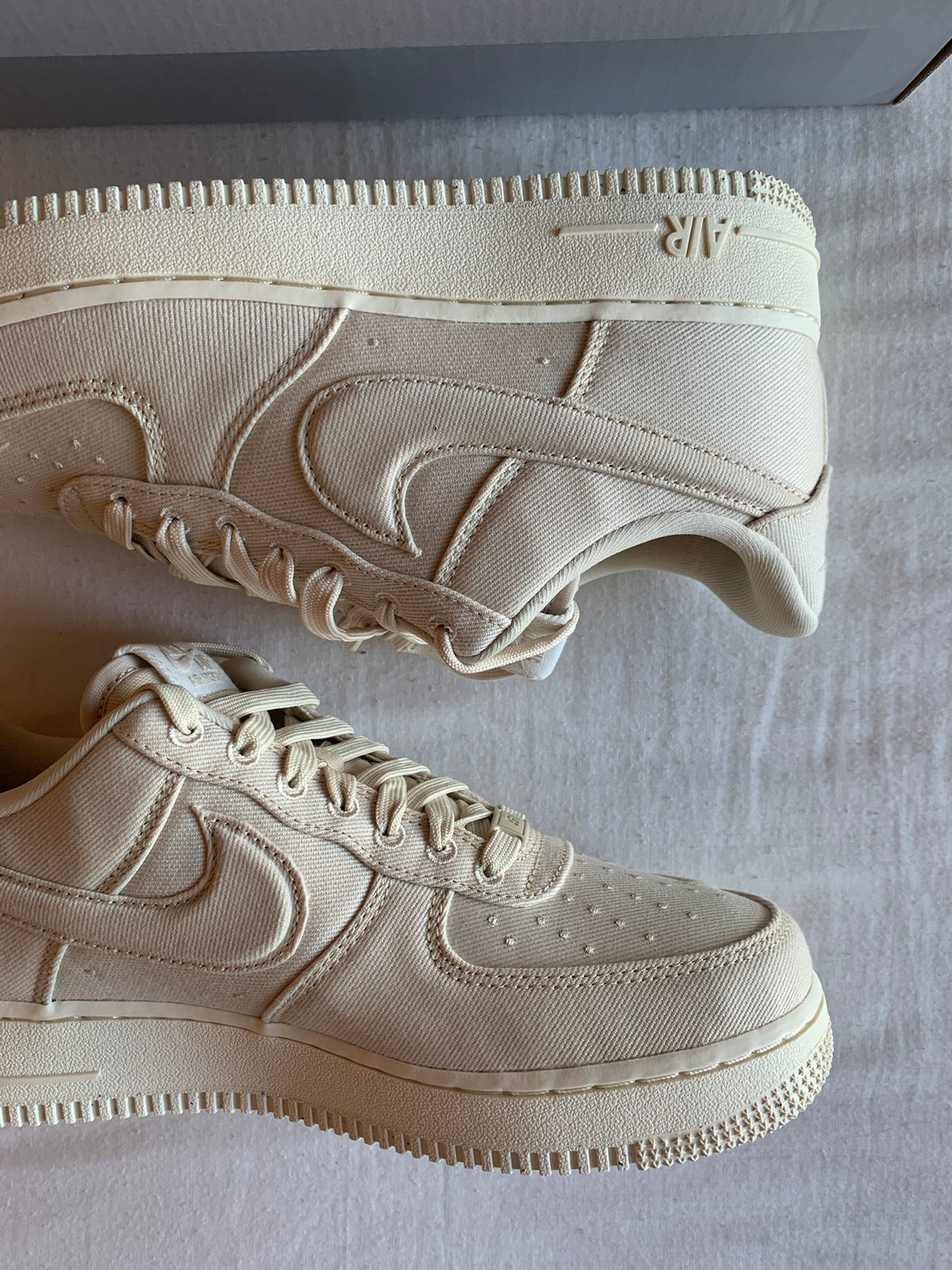 Nike Air Force 1 LV8 "Beach Coconut"