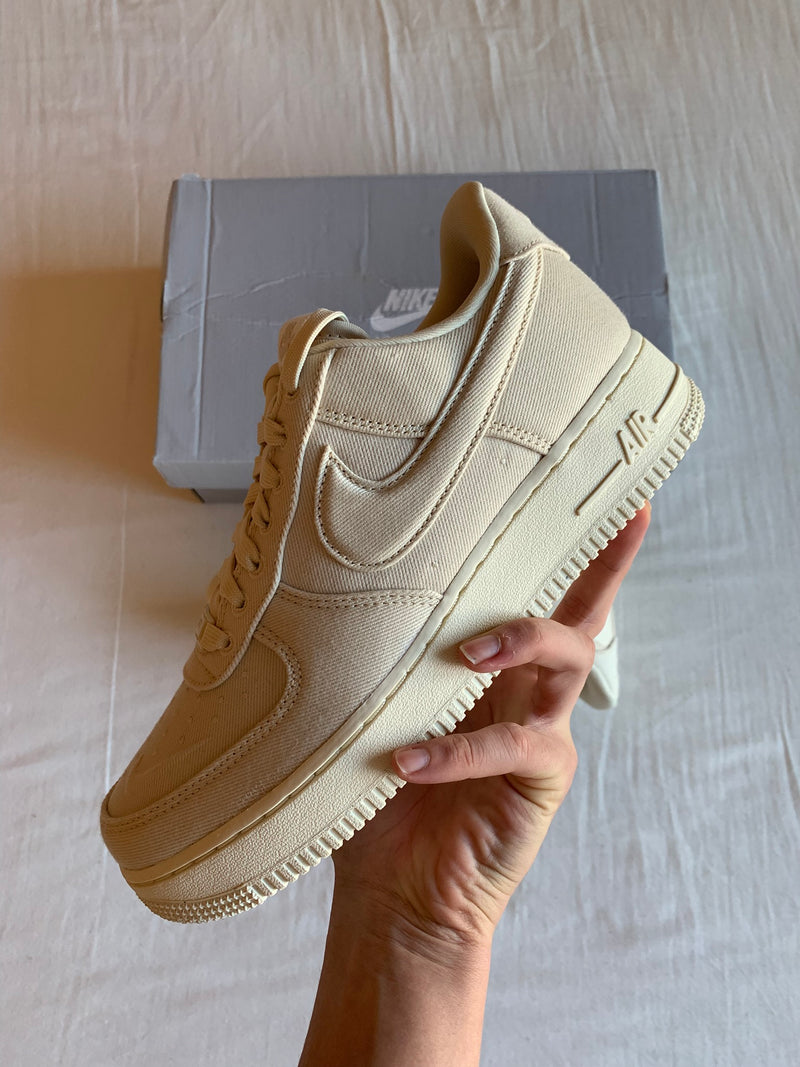 Nike Air Force 1 LV8 "Beach Coconut"