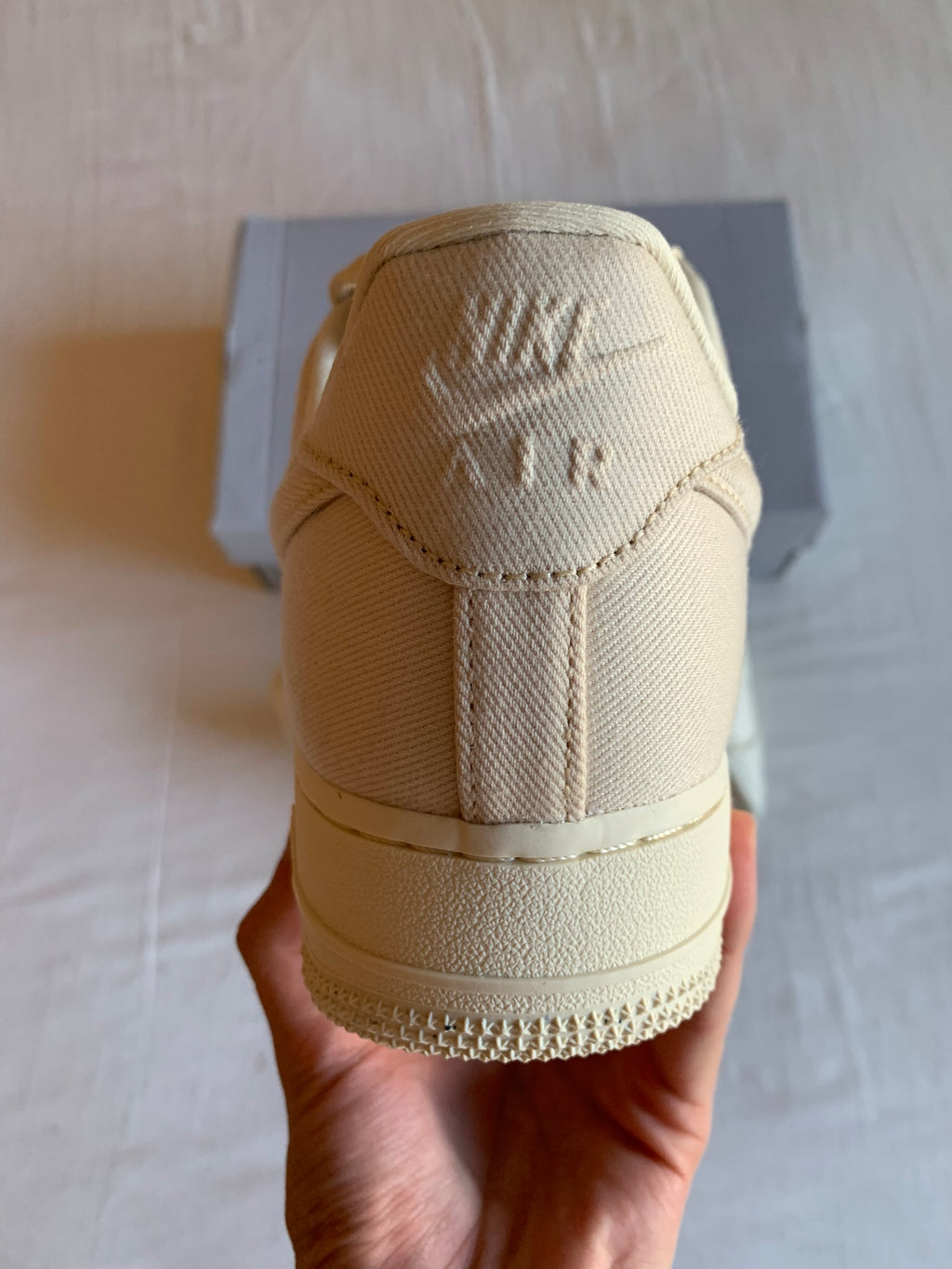 Nike Air Force 1 LV8 "Beach Coconut"