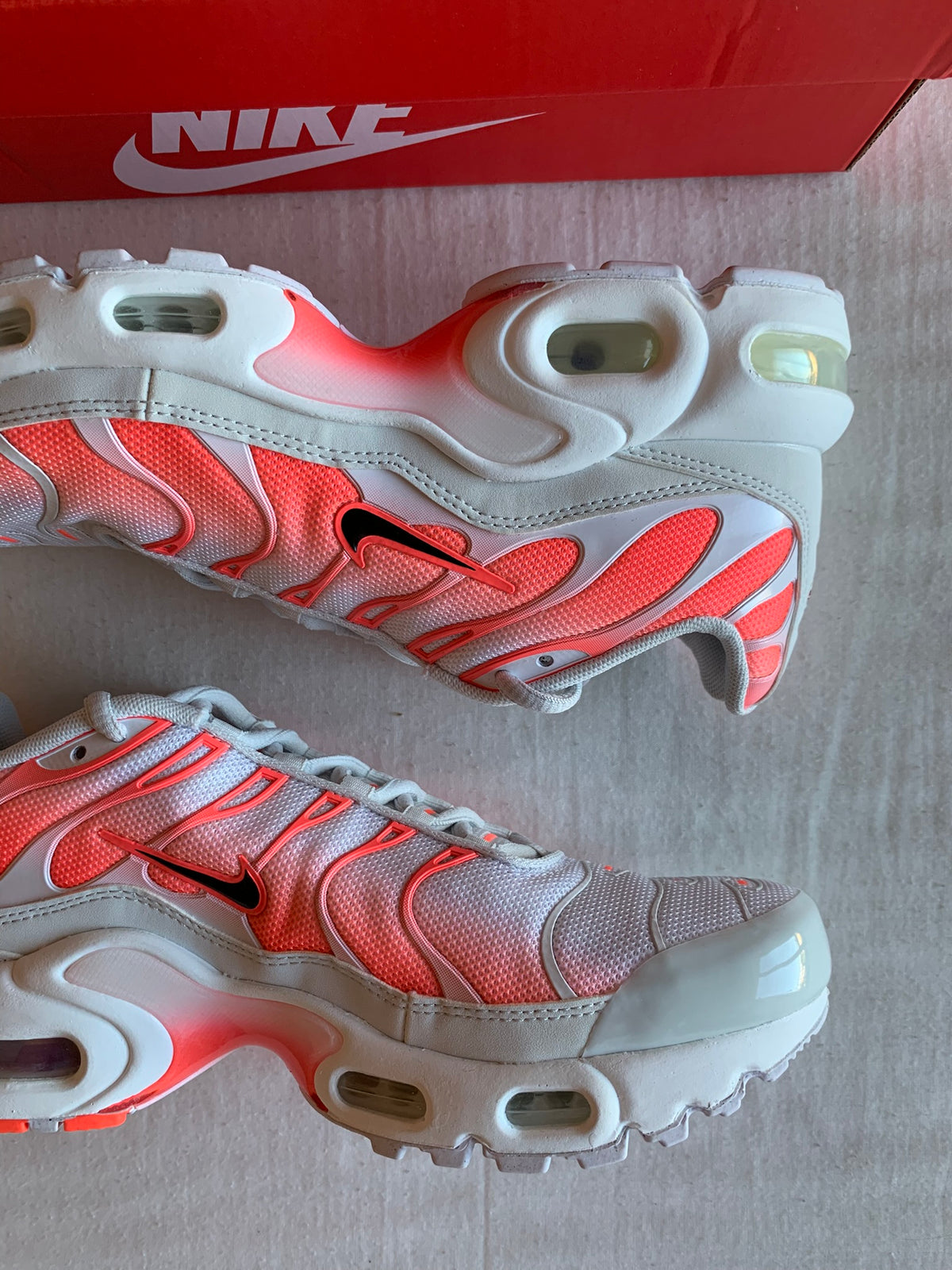 Nike Air Max Plus TN "Pink Coral"