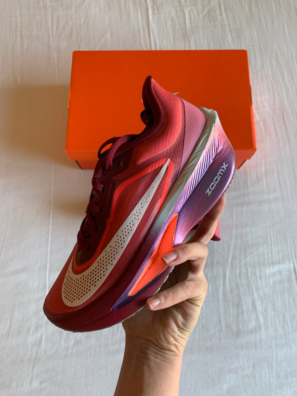 Nike Zoom Fly 6 SE W "Team Red"