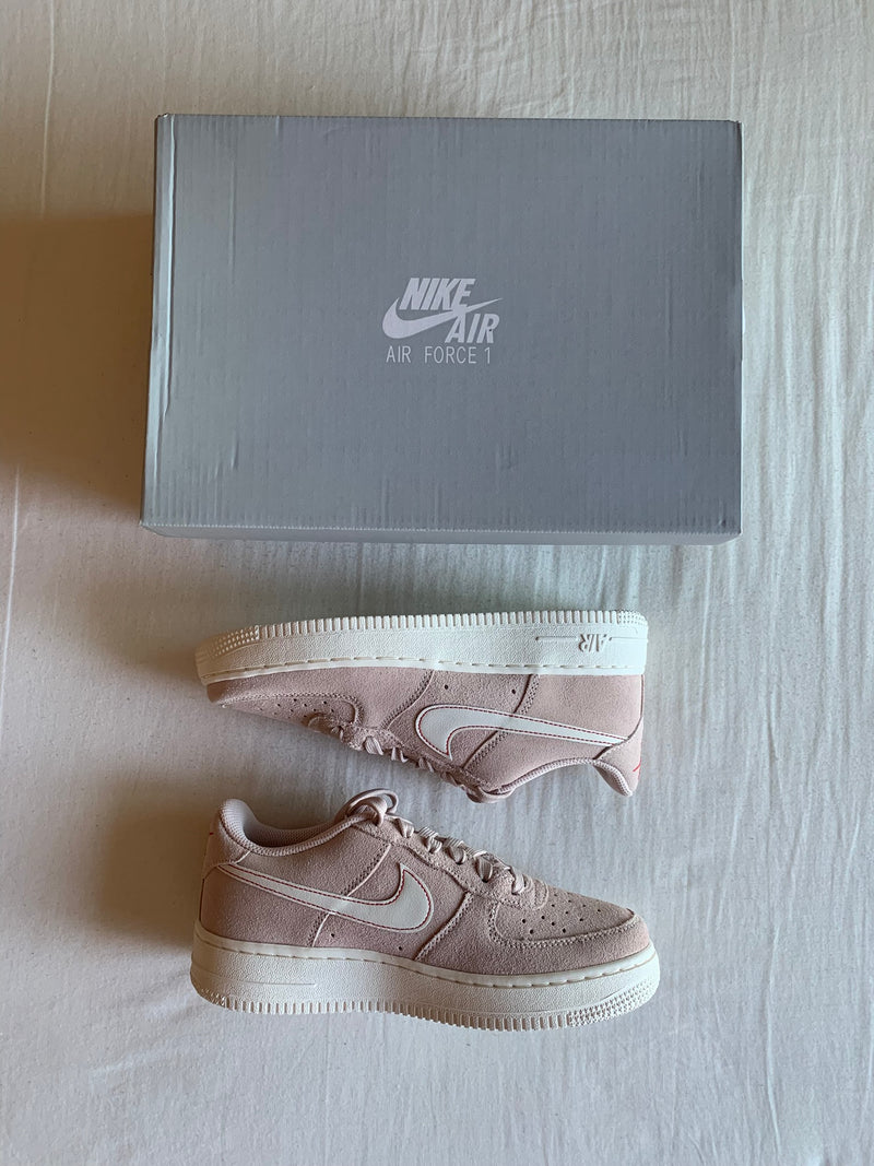 Nike Air Force 1 LV8 "Silt Red Sail"
