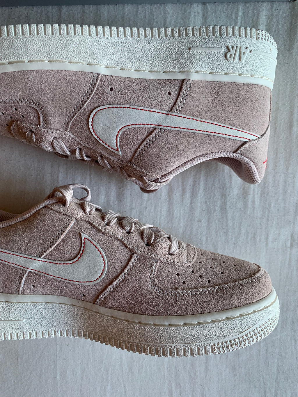 Nike Air Force 1 LV8 "Silt Red Sail"
