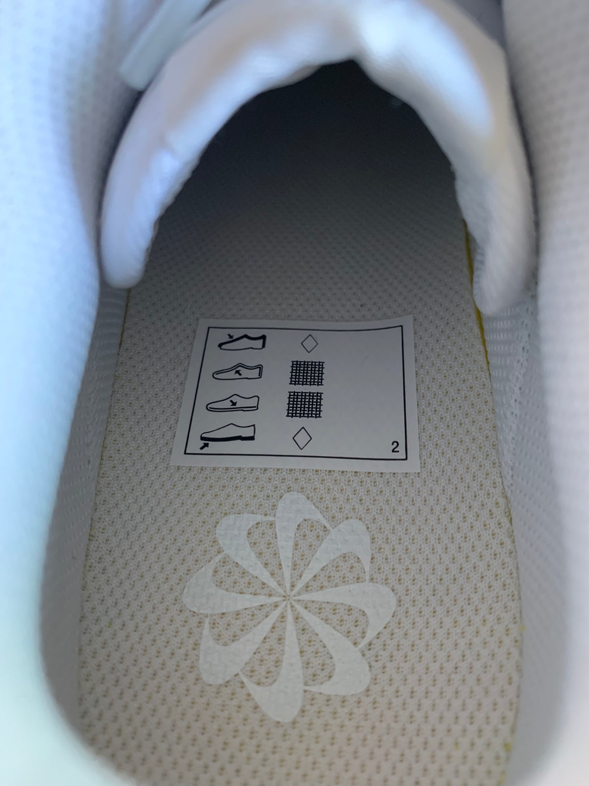 Nike Air Force 1 NN W "White Metallic Silver"
