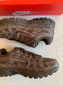 Nike P-6000 SE W "Snakeskin"