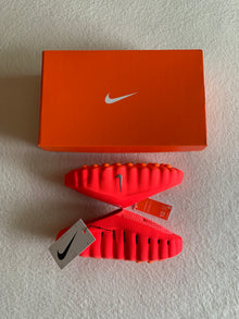Nike Mind 001 W "Solar Red"
