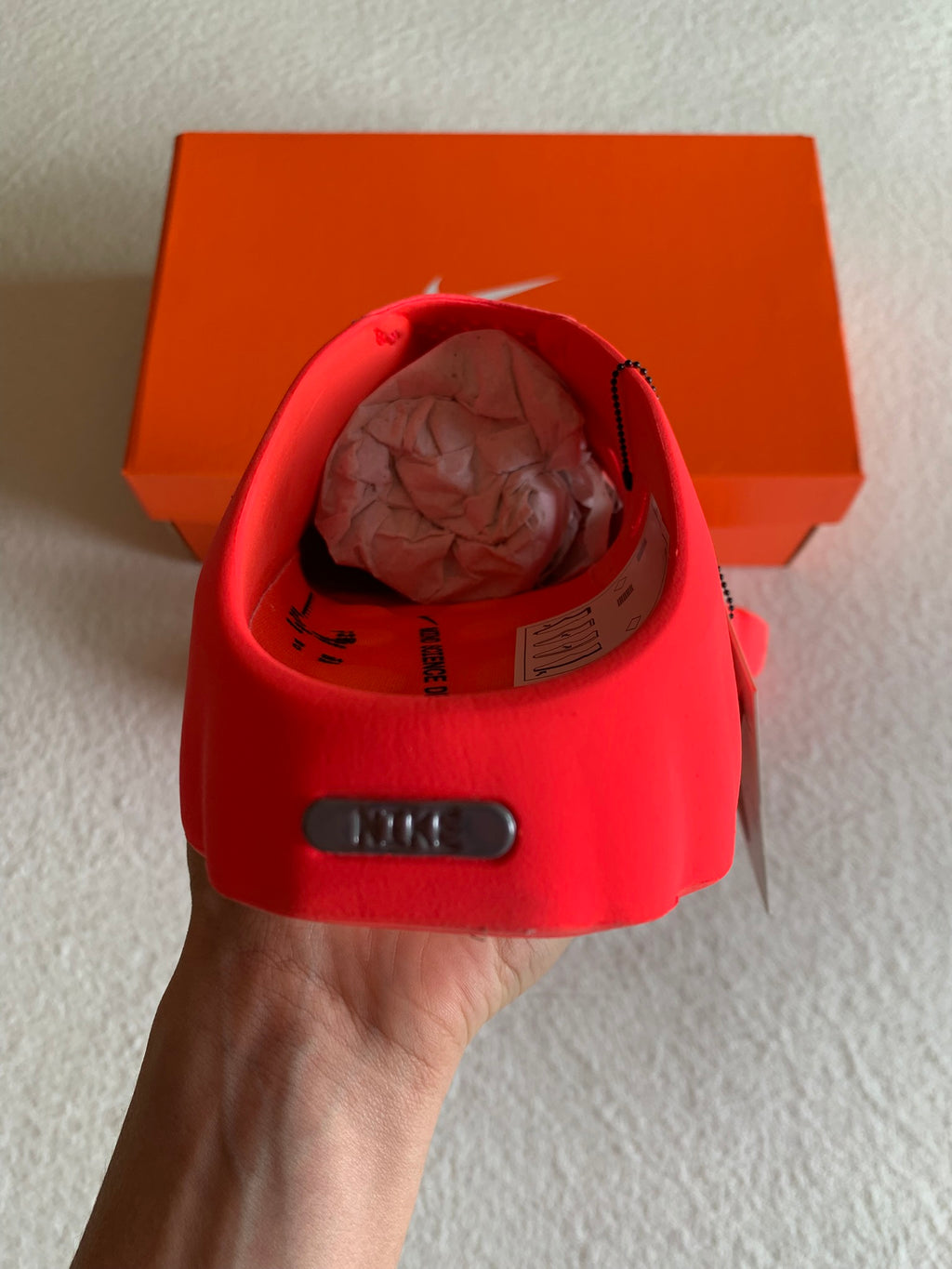 Nike Mind 001 W "Solar Red"