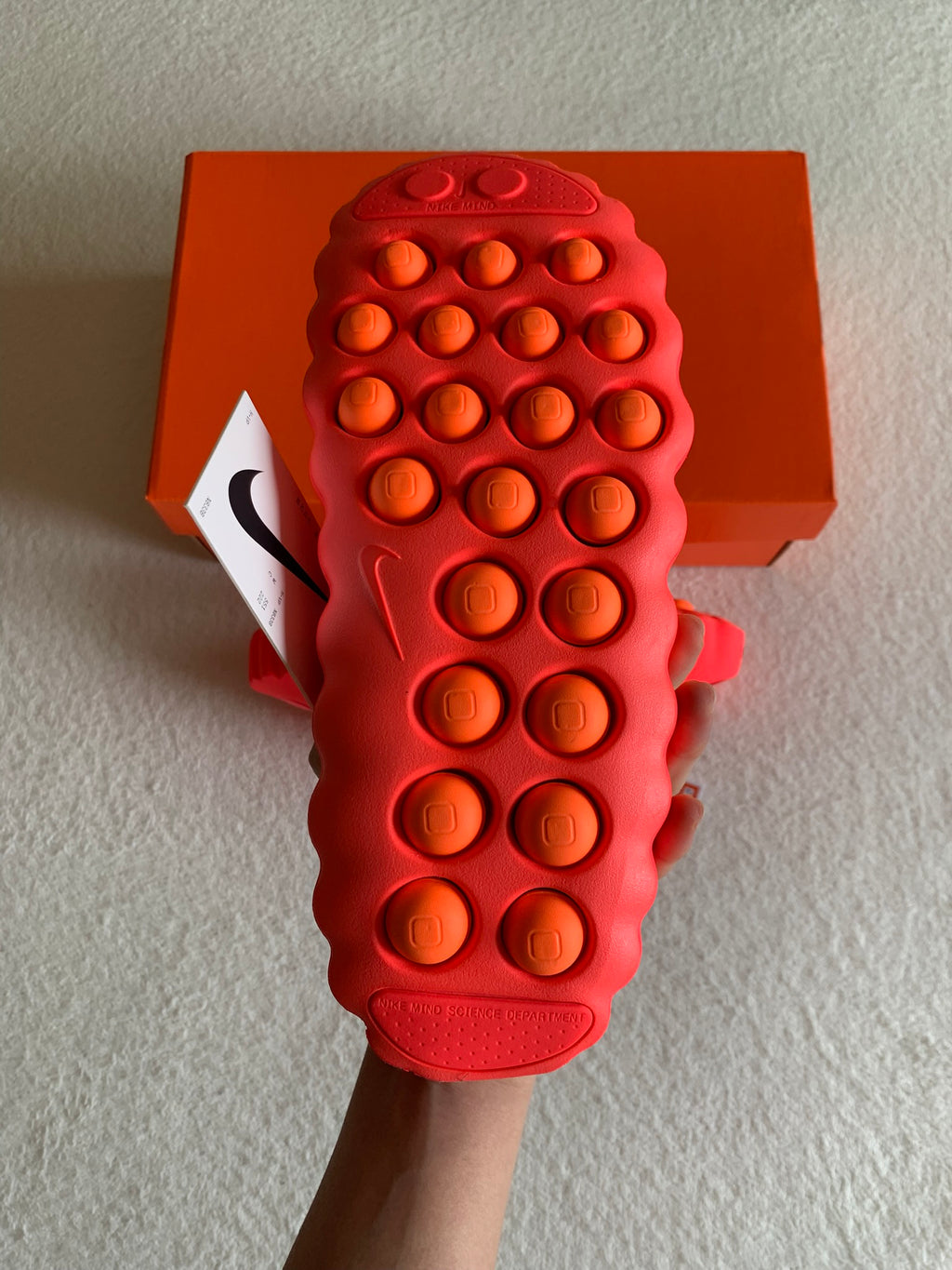 Nike Mind 001 W "Solar Red"