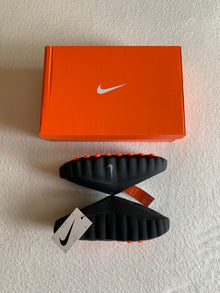 Nike Mind 001 W "Black Chrome"