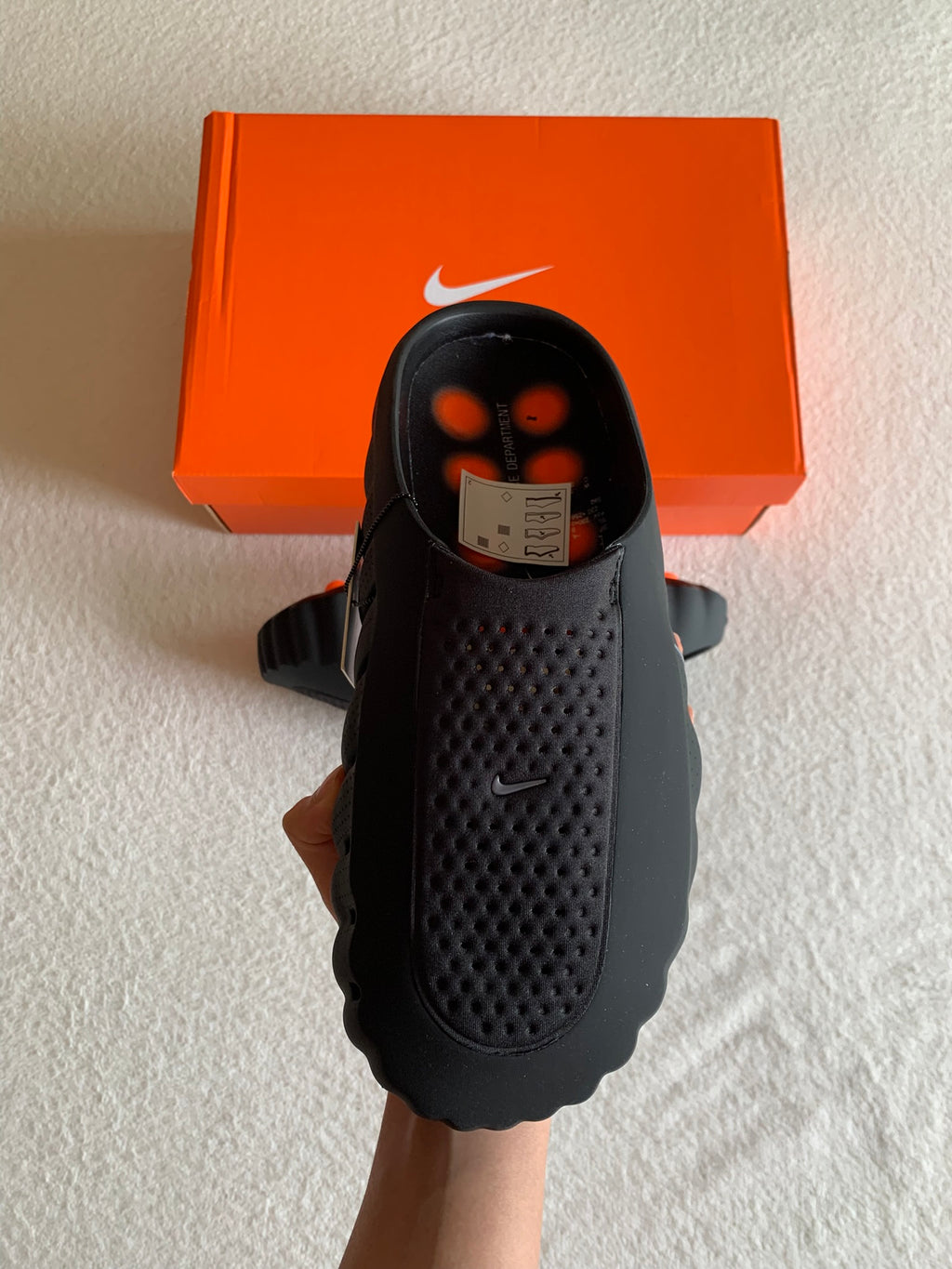 Nike Mind 001 W "Black Chrome"