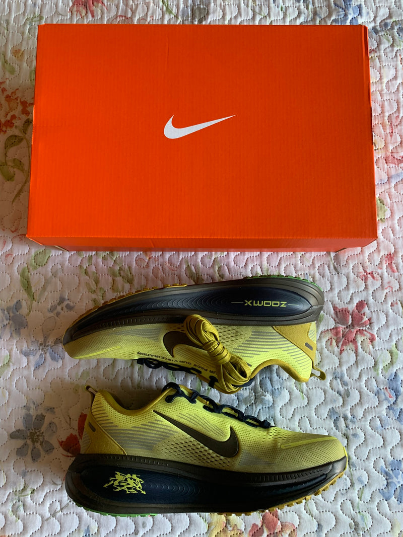 Nike Vomero 18 SE "Sonic Yellow"