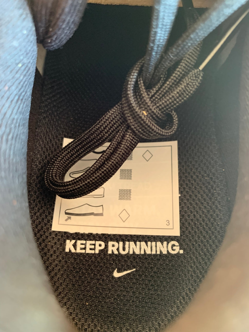 Nike Vomero 18 GORE-TEX W "Black White Metallic"