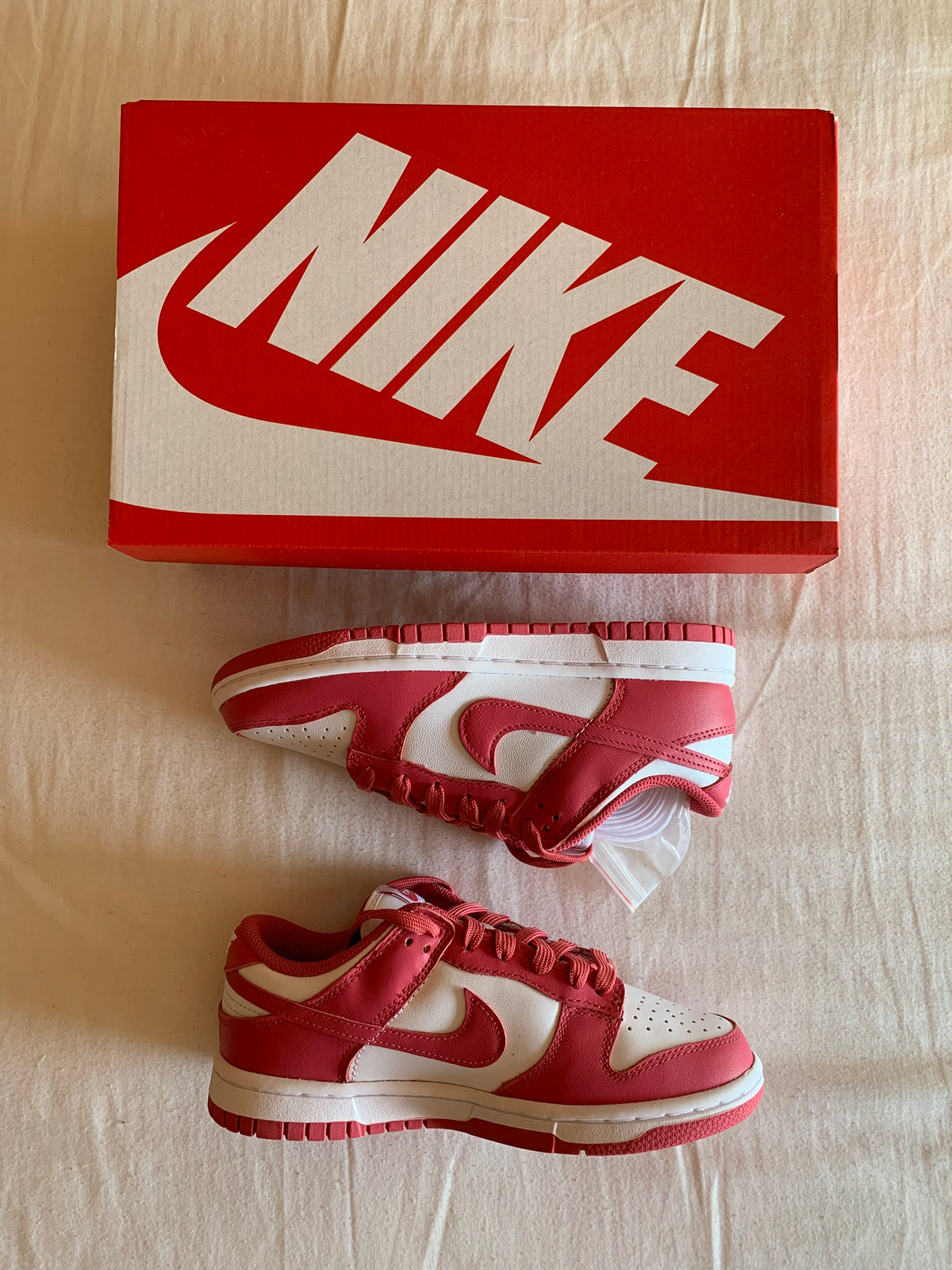 Nike Dunk Low W "Archeo Pink"