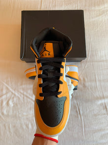 Jordan 1 Mid GS "Taxi"