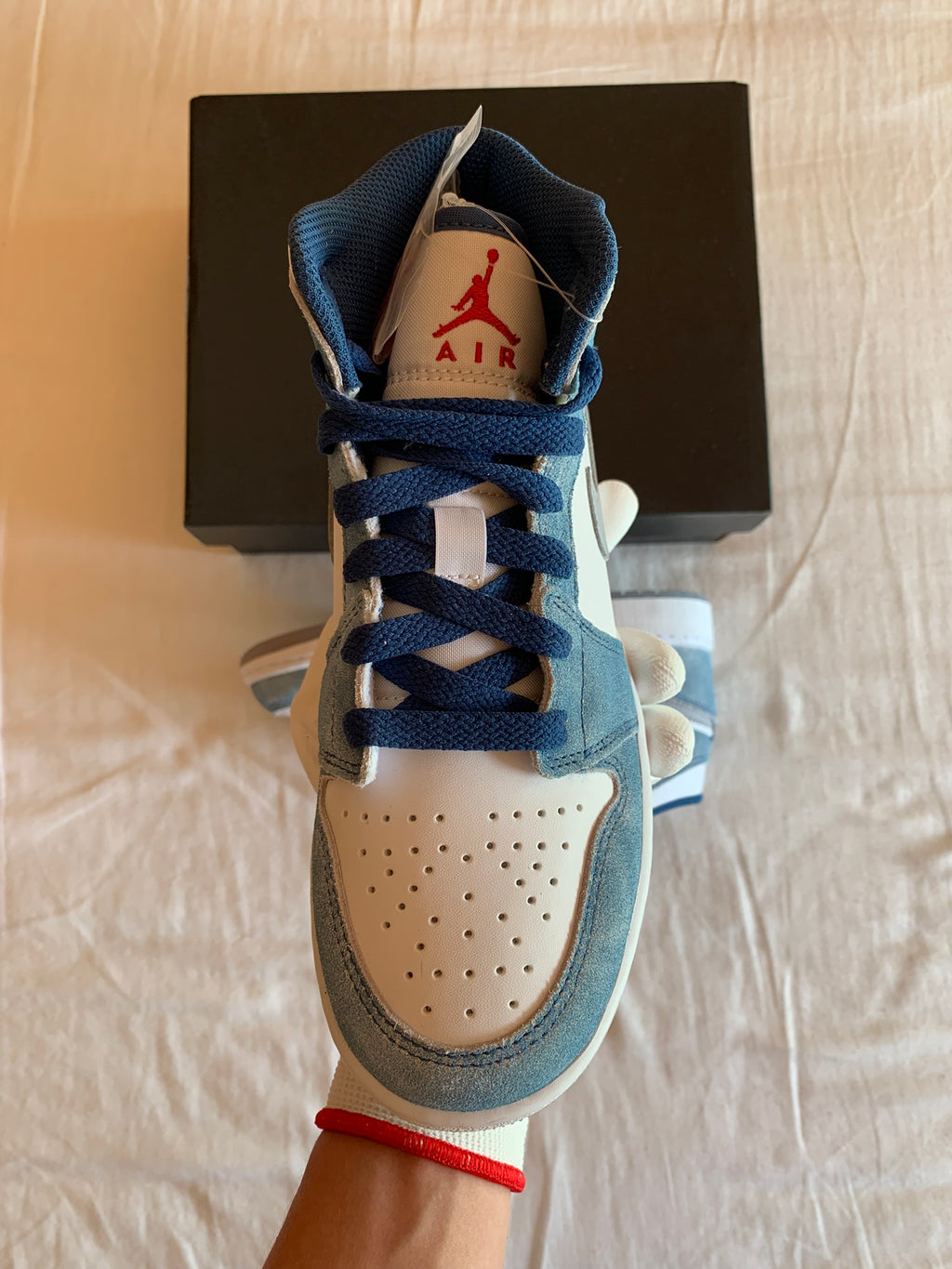 Jordan 1 Mid SE GS "French Blue"