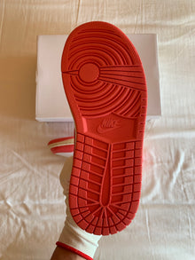 Jordan 1 Mid W "Strawberries and Cream"