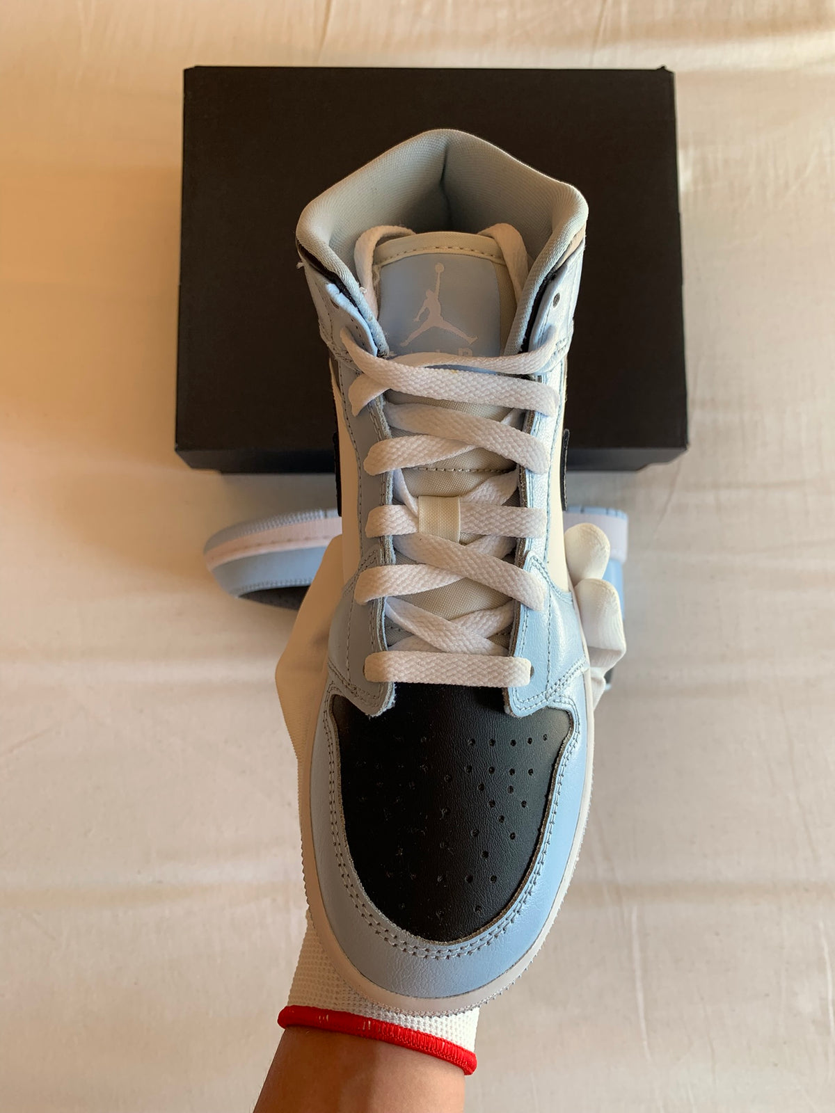 Jordan 1 Mid (2022) GS "Ice Blue"