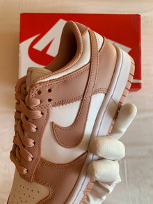 Nike Dunk Low W "Rose Whisper"