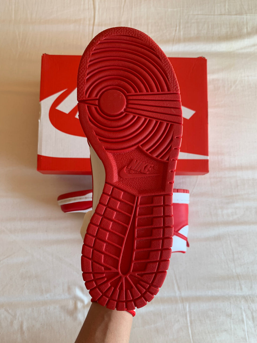 Nike Dunk High GS "Championship White Red"