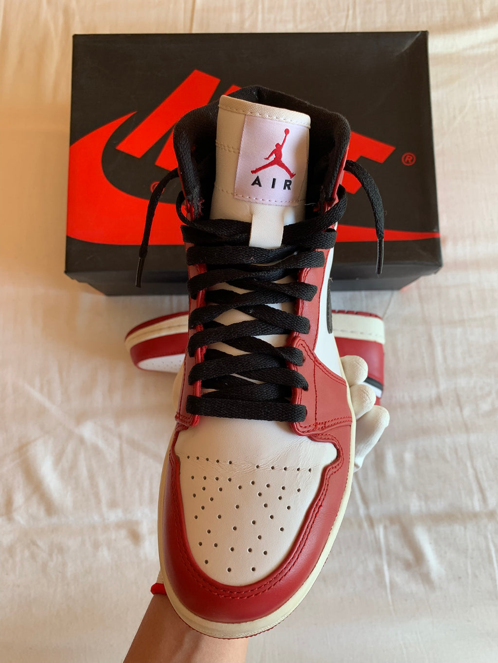 Jordan 1 Retro High (2013) "Chicago"