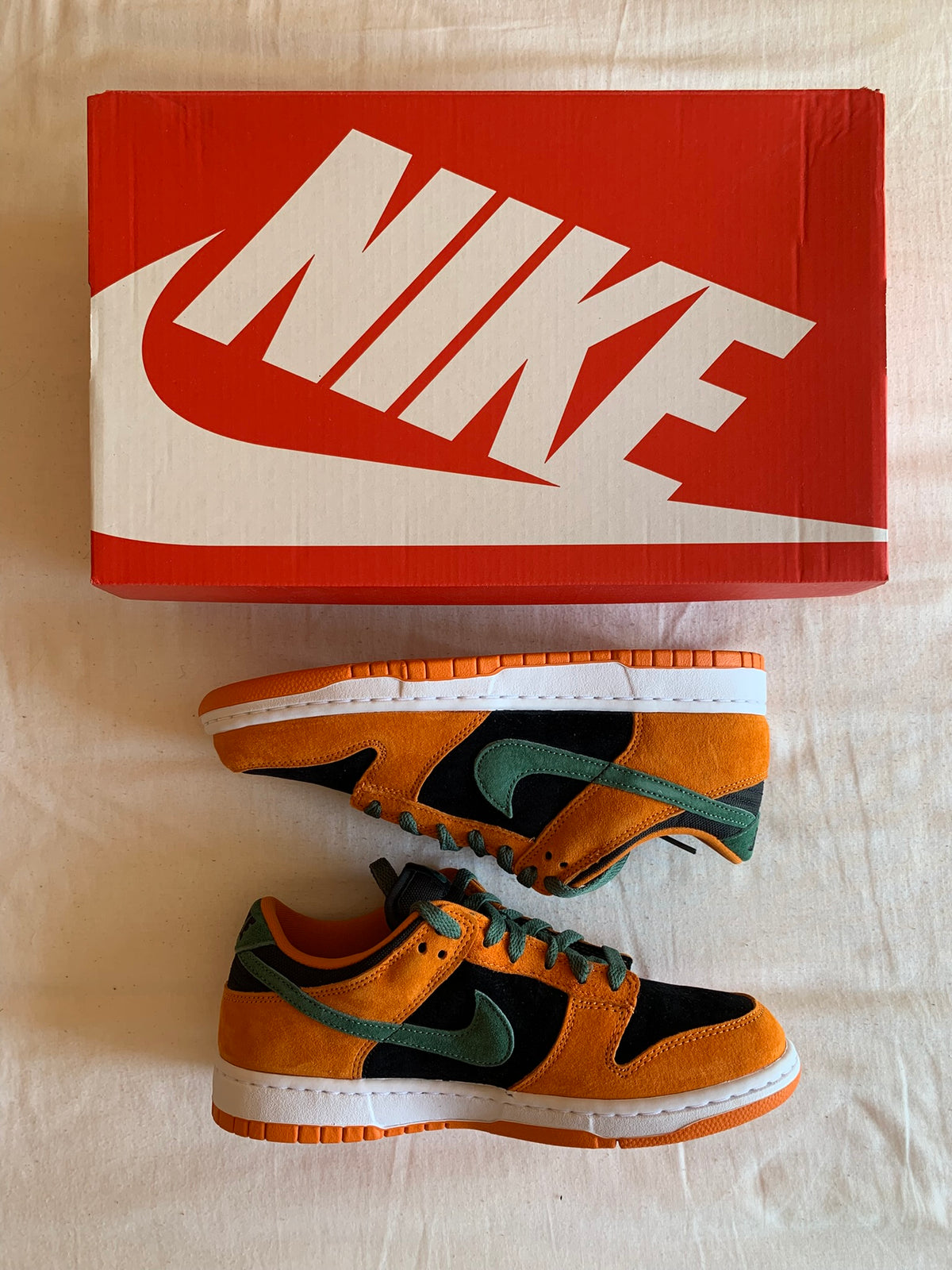 Nike Dunk Low "Ceramic"