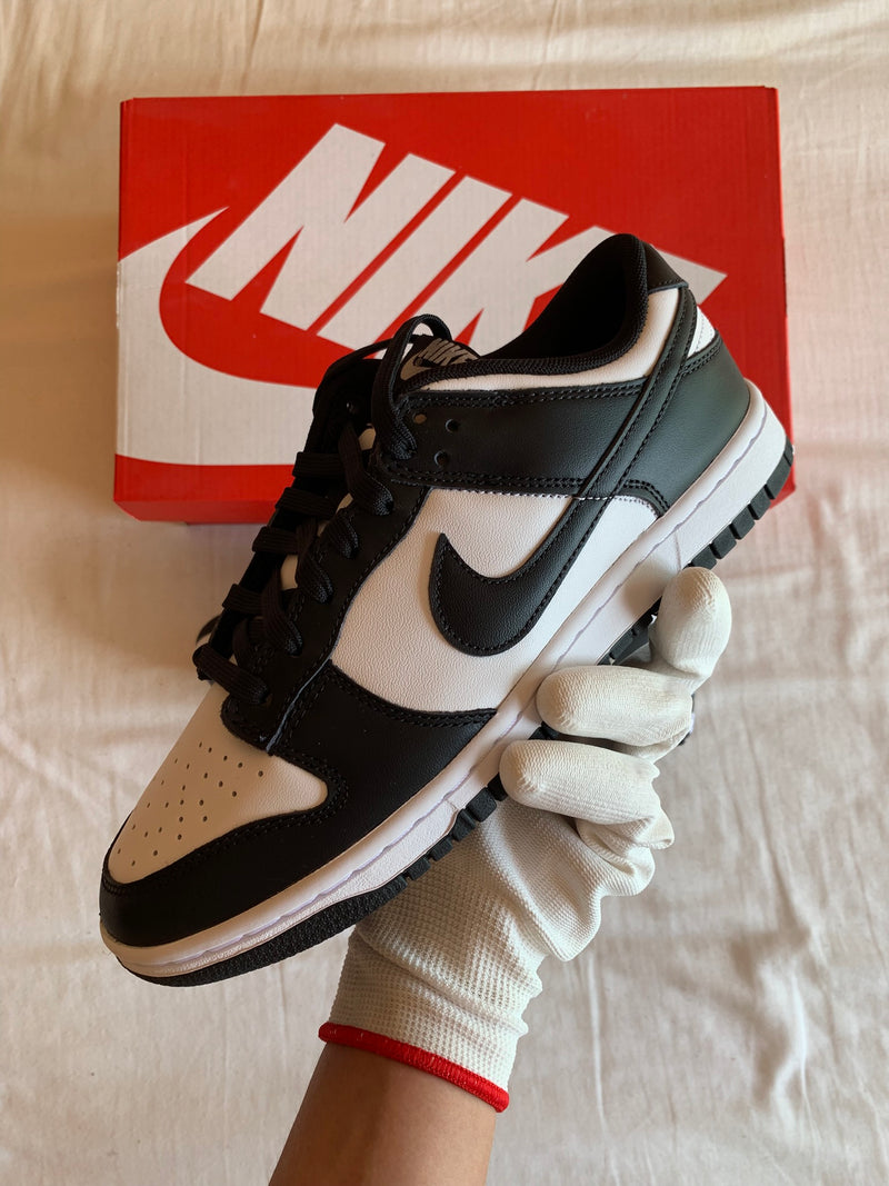Nike Dunk Low "Panda"