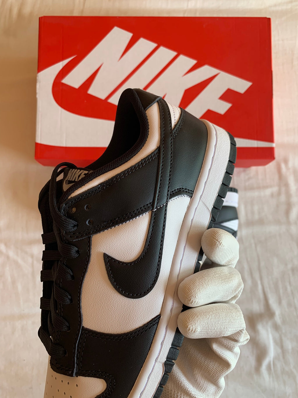 Nike Dunk Low "Panda"