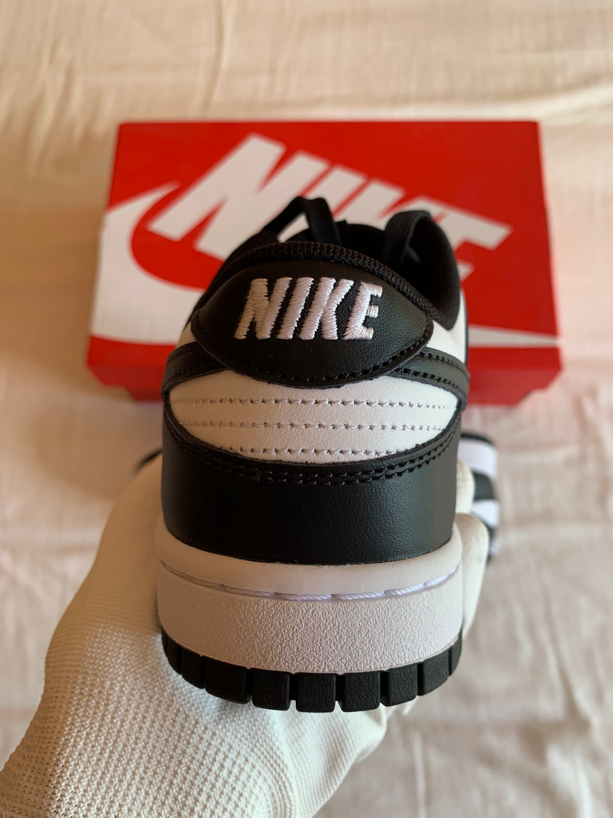 Nike Dunk Low "Panda"