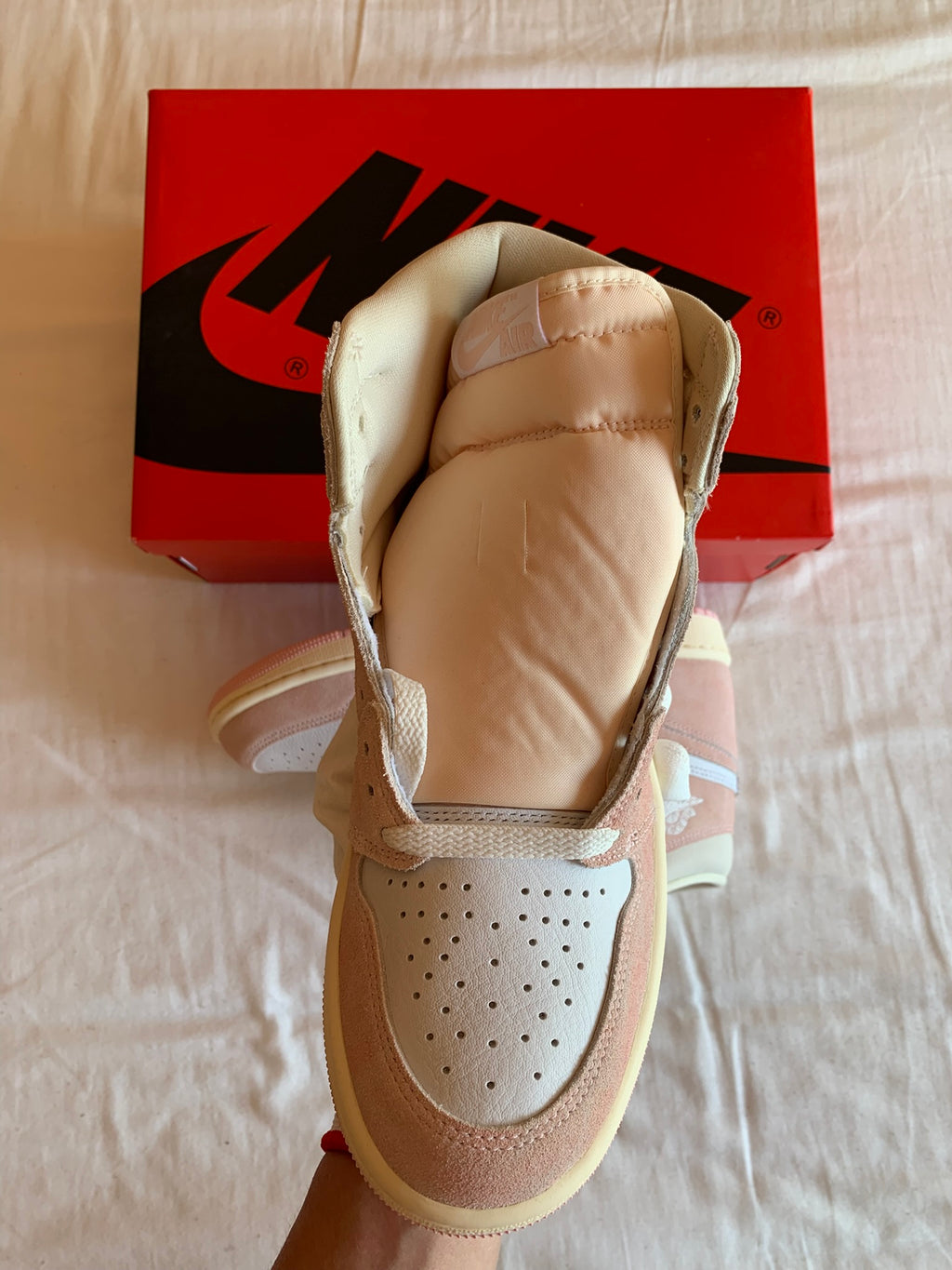 Jordan 1 Retro High OG W "Washed Pink"