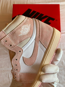 Jordan 1 Retro High OG W "Washed Pink"