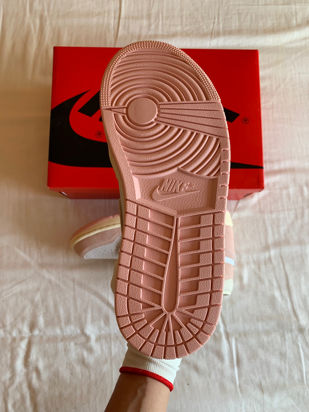 Jordan 1 Retro High OG W "Washed Pink"