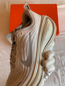 Nike Vomero Plus "Running is Mental"