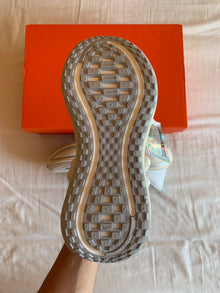 Nike Vomero Plus "Running is Mental"