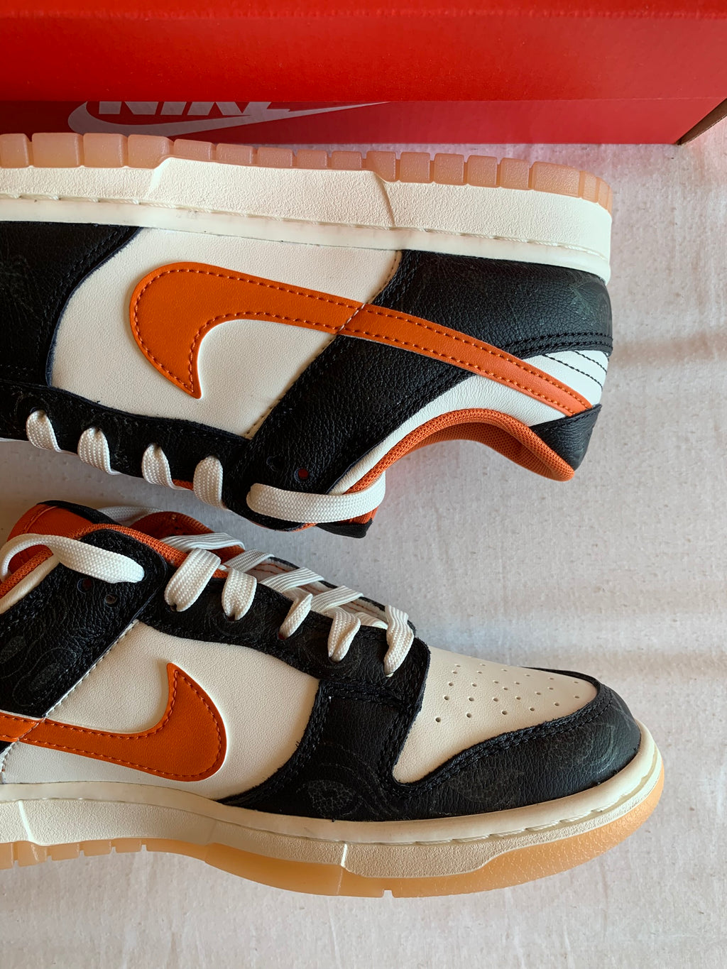Nike Dunk Low PRM (2021) "Halloween"