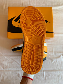 Jordan 1 Retro High OG "Yellow Ochre"