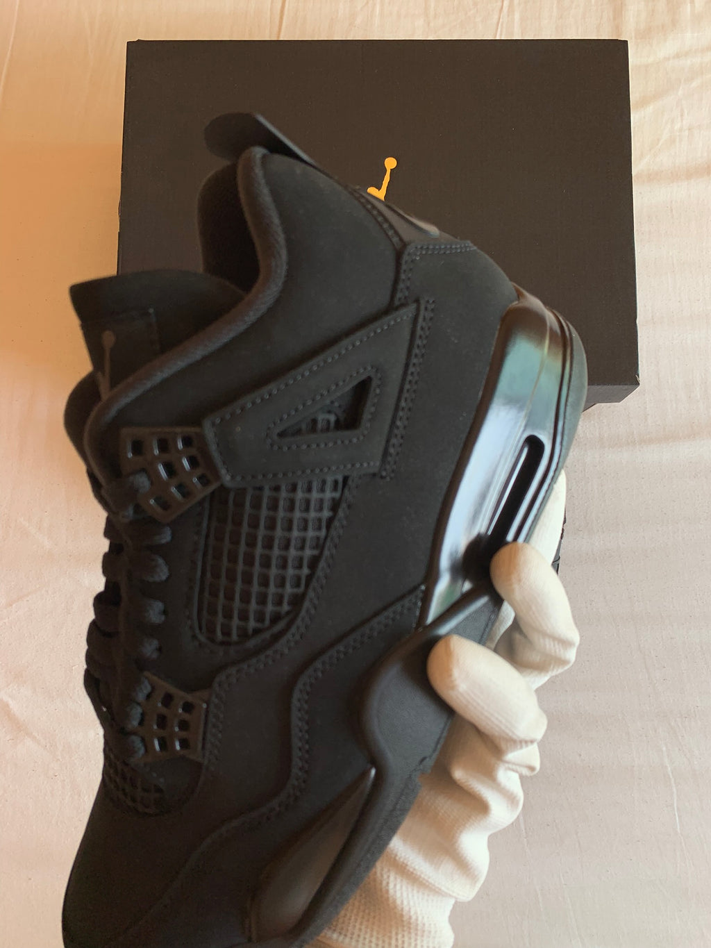 Jordan 4 Retro (2025) "Black Cat"