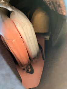 Jordan 1 Retro High OG "Bleached Coral"