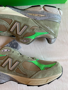 New Balance 990v3 x Patta "Keep Your Family Close"