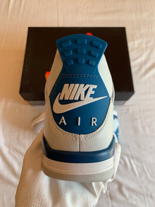 Jordan 4 Retro (2024) "Military Blue"