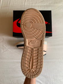 Jordan 1 Retro High GS "Black Crimson Tint"