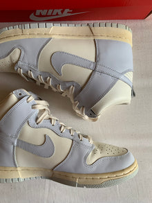 Nike Dunk High W "Sail Football Grey"