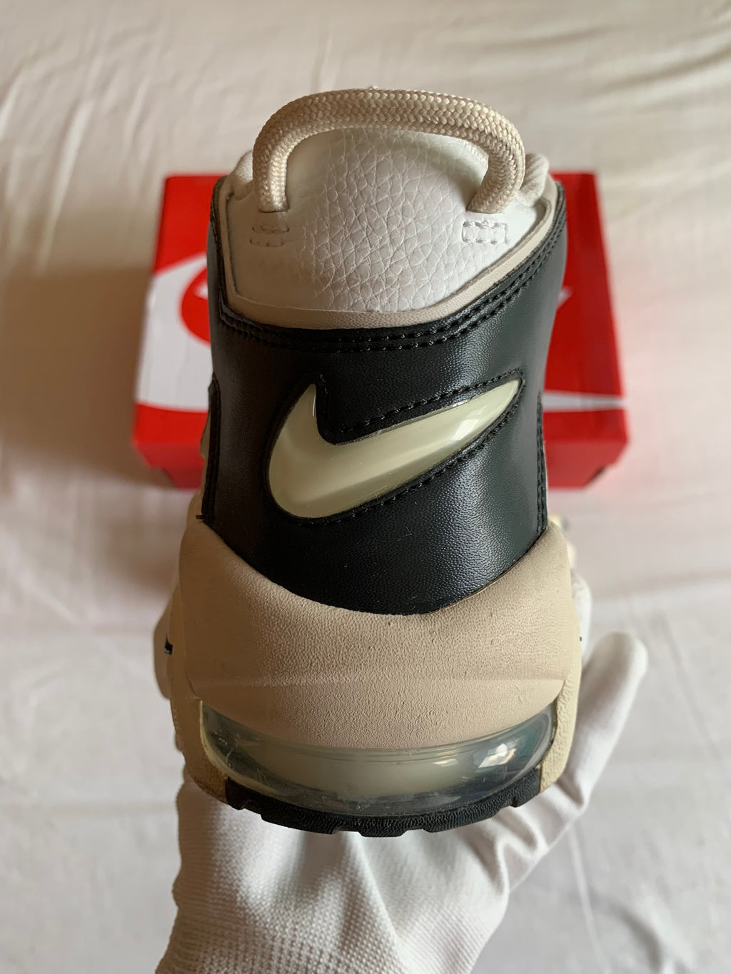 Nike Air More Uptempo "White Black"