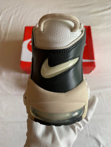 Nike Air More Uptempo "White Black"