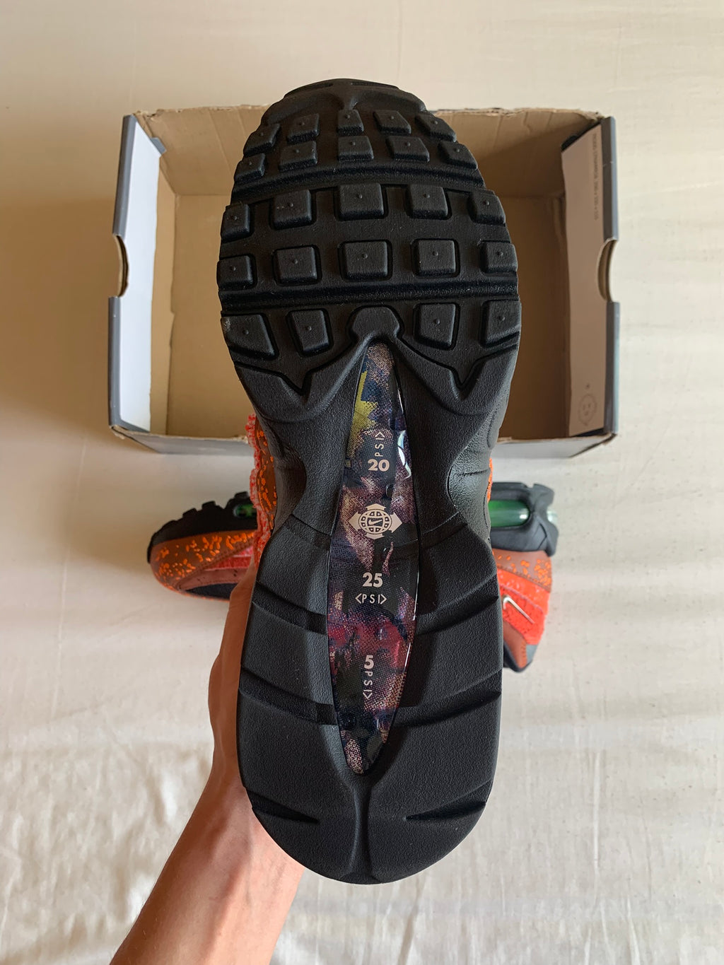 Nike Air Max 95 Big Bubble "Hong Kong"