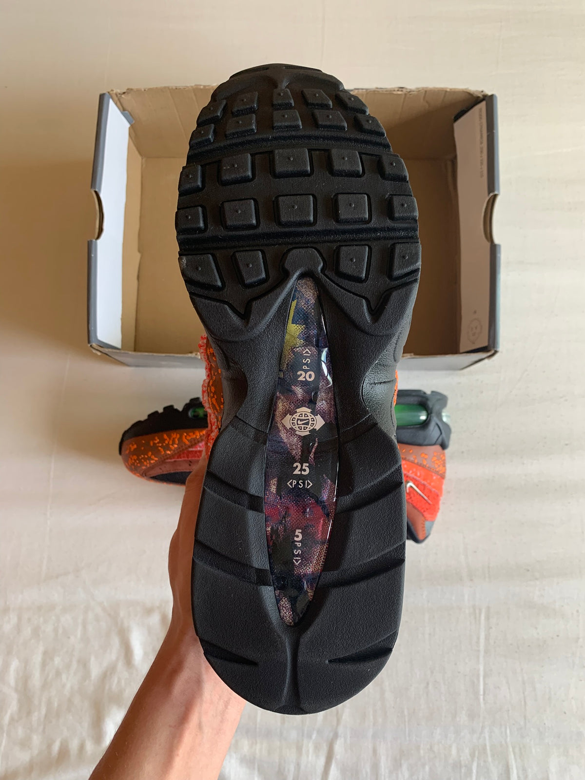 Nike Air Max 95 Big Bubble "Hong Kong"
