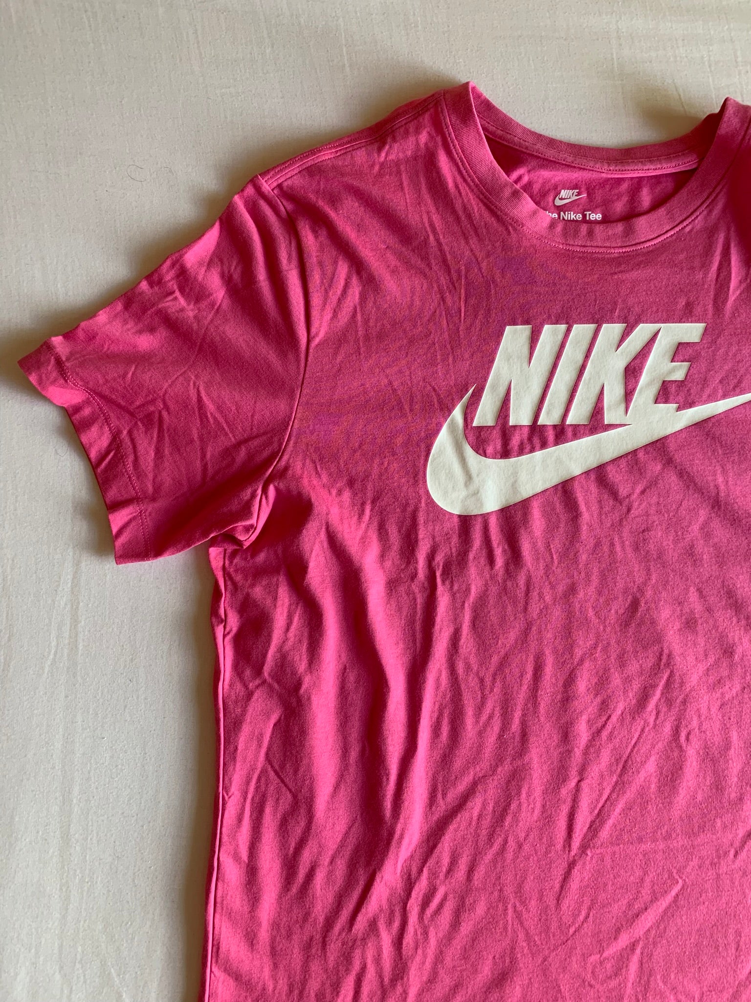 Camiseta NSW French Terry "Rosa"