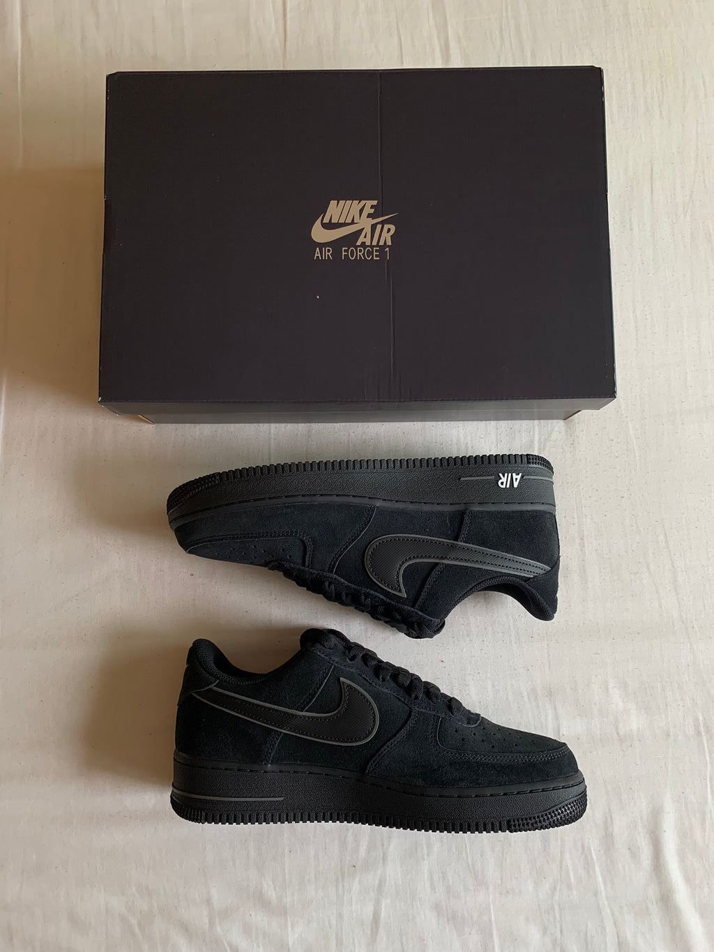 Nike Air Force 1 '07 LV8 "Black Iron Grey"