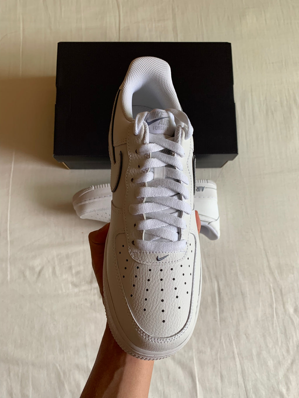 Nike Air Force 1 '07 LV8 "White Silver"