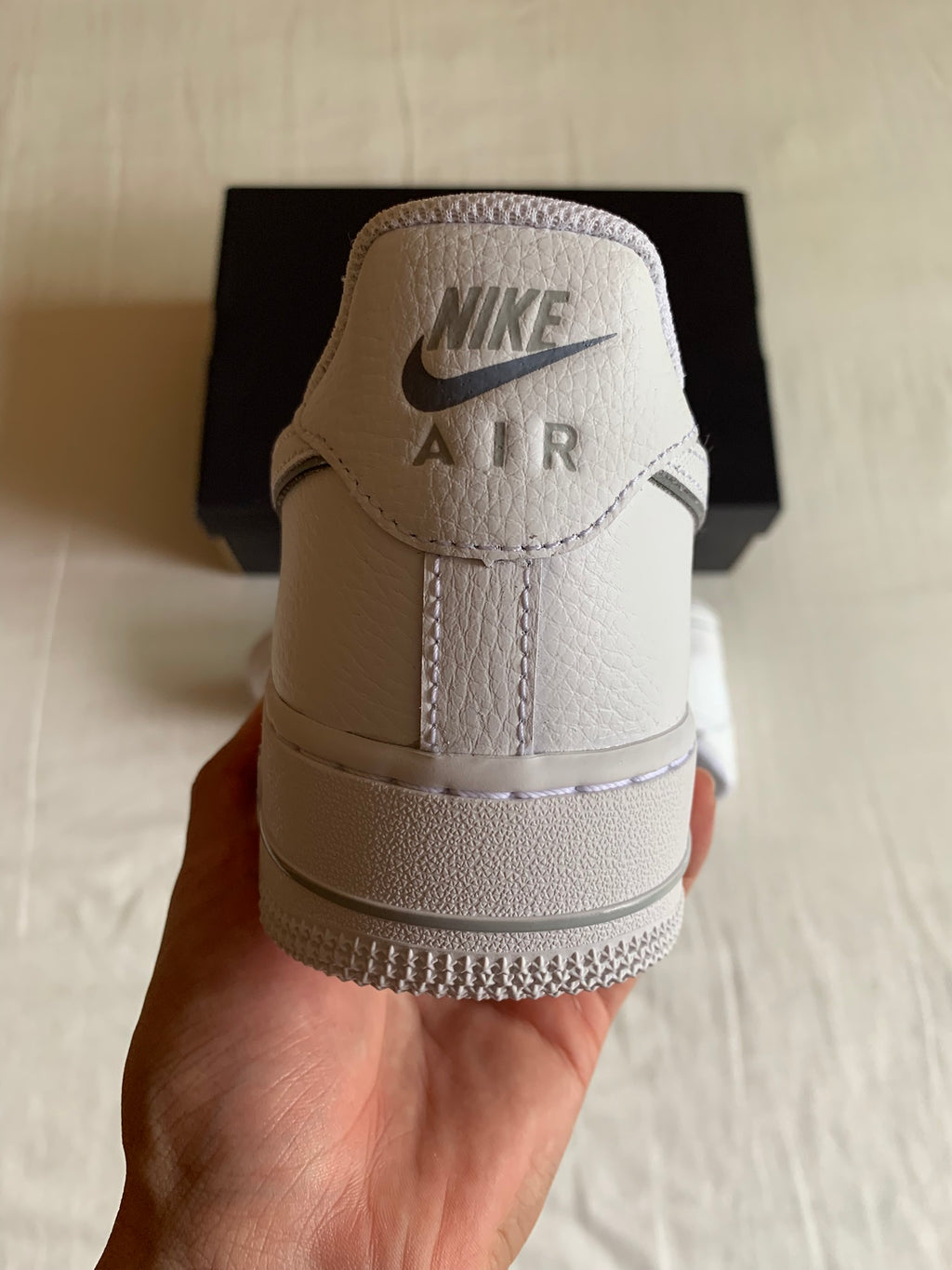 Nike Air Force 1 '07 LV8 "White Silver"